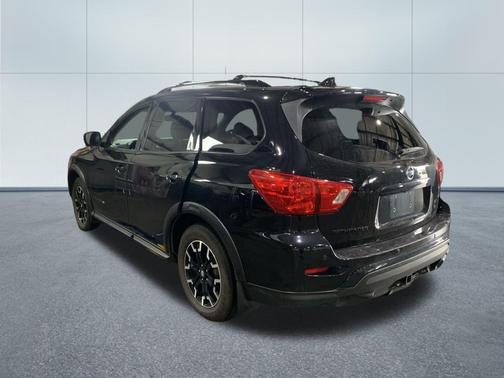 2020 Nissan Pathfinder SL 4WD