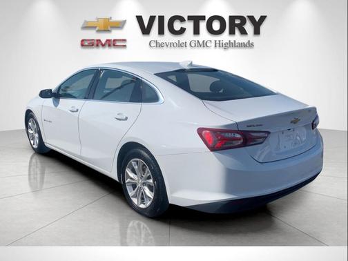 2022 Chevrolet Malibu LT