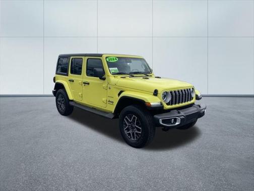 2024 Jeep Wrangler 4-Door Sahara