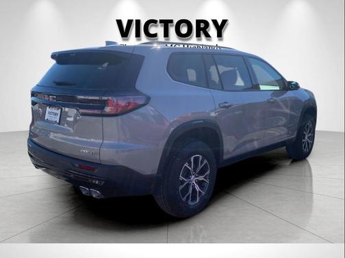 2026 GMC Acadia AWD AT4
