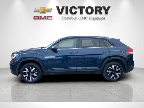 2022 Volkswagen Atlas Cross Sport 2.0T SE