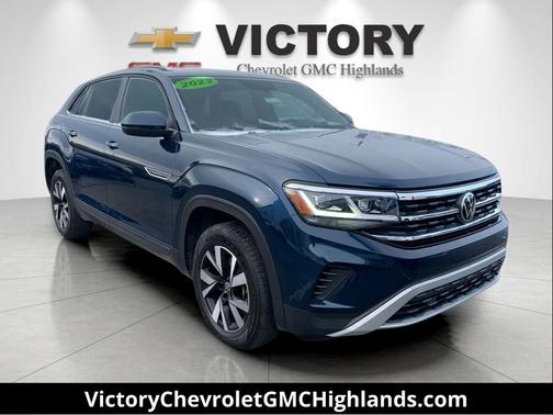 2022 Volkswagen Atlas Cross Sport 2.0T SE
