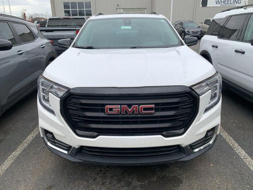 2022 GMC Terrain AWD AT4