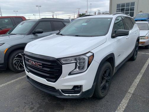 2022 GMC Terrain AWD AT4