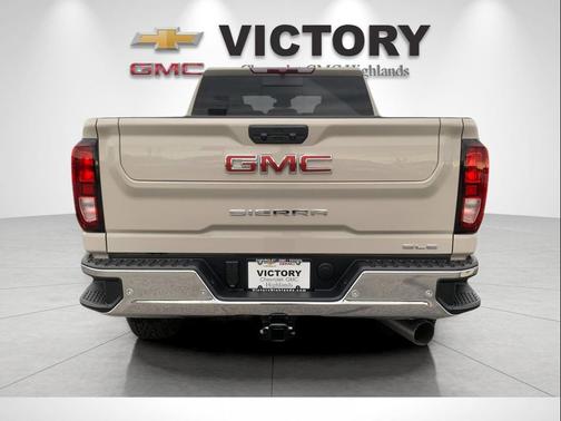 2026 GMC Sierra 2500 SLE