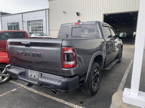 Granite Crystal Metallic Clearcoat 2019 RAM 1500 Rebel