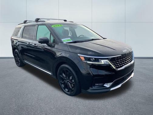 2023 Kia Carnival SX