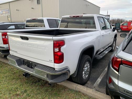 2025 Chevrolet Silverado 3500 LT