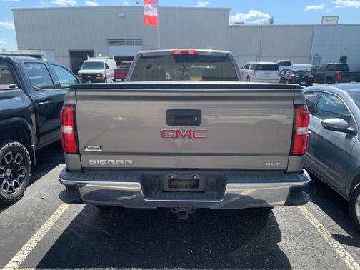 Pepperdust Metallic 2017 GMC Sierra 1500 SLE