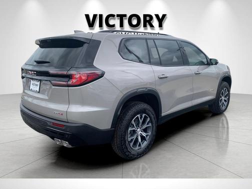 2026 GMC Acadia AWD AT4
