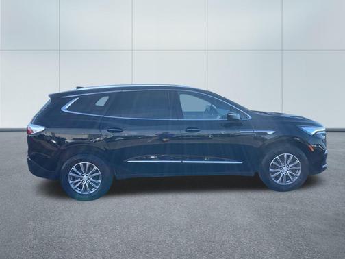 2022 Buick Enclave AWD Essence