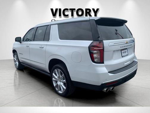 2021 Chevrolet Suburban 4WD High Country