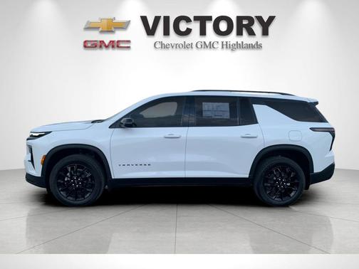 Summit White 2026 Chevrolet Traverse LT
