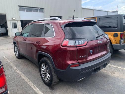 Velvet Red Pearlcoat 2021 Jeep Cherokee Latitude Lux