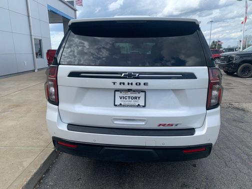 2023 Chevrolet Tahoe 4WD RST