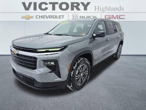2024 Chevrolet Traverse LS