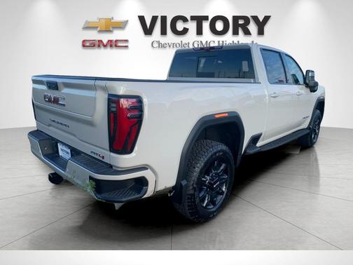 2026 GMC Sierra 2500 AT4