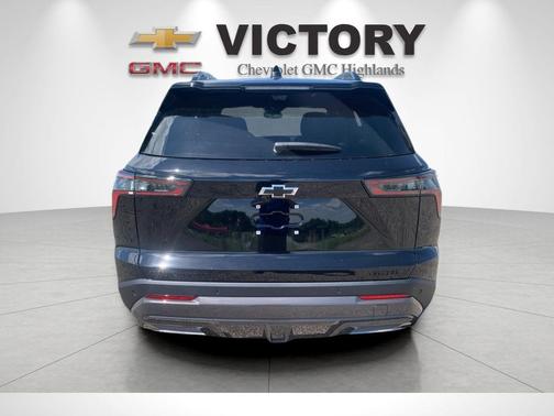 Mosaic Black Metallic 2026 Chevrolet Equinox AWD ACTIV