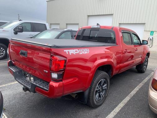 2019 Toyota Tacoma TRD Sport