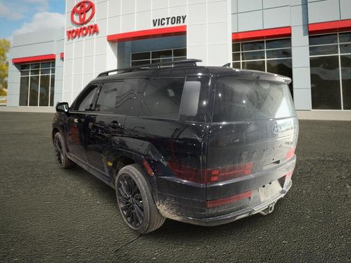 Phantom Black 2025 Hyundai SANTA FE Calligraphy