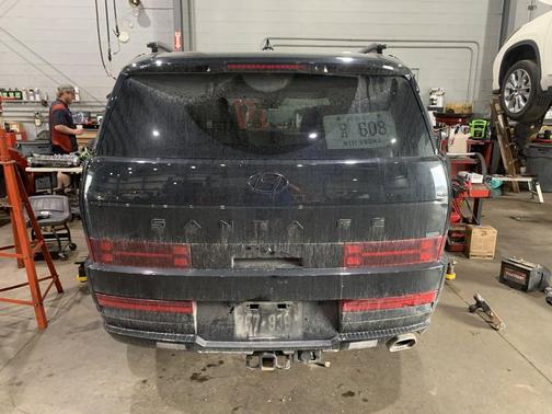 Phantom Black 2025 Hyundai SANTA FE Calligraphy