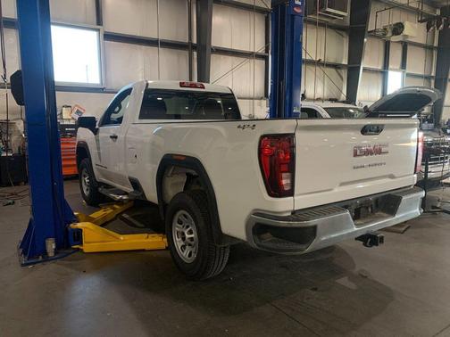 2024 GMC Sierra 2500 Base