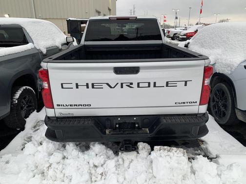 2023 Chevrolet Silverado 2500 Custom
