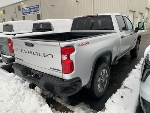 2023 Chevrolet Silverado 2500 Custom