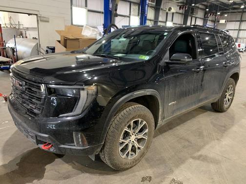 2025 GMC Acadia AWD AT4