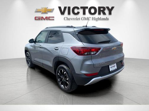 Sterling Gray Metallic 2023 Chevrolet Trailblazer LT