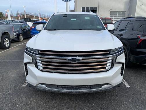 2022 Chevrolet Suburban 4WD High Country