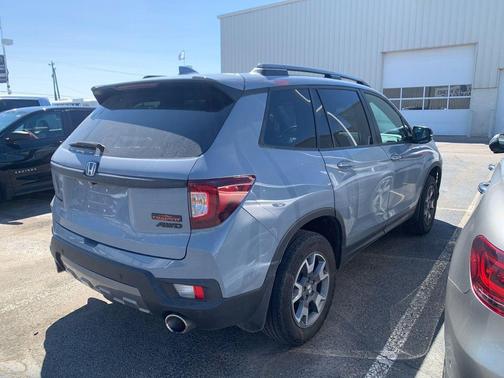 2023 Honda Passport AWD TrailSport