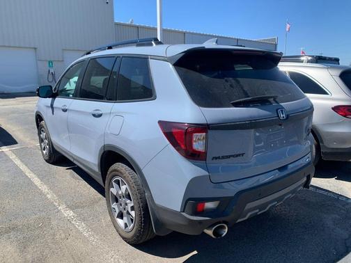 2023 Honda Passport AWD TrailSport