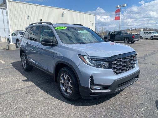 2023 Honda Passport AWD TrailSport