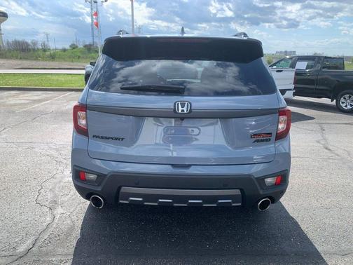 2023 Honda Passport AWD TrailSport