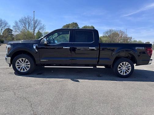 AGATE BLACK METALLIC 2026 Ford F-150 Lariat