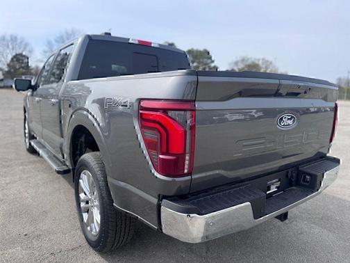 CARBONIZED GRAY METALLIC 2026 Ford F-150 Lariat