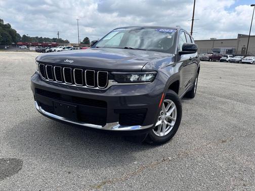 Baltic Gray Metallic Clearcoat 2023 Jeep Grand Cherokee L Laredo