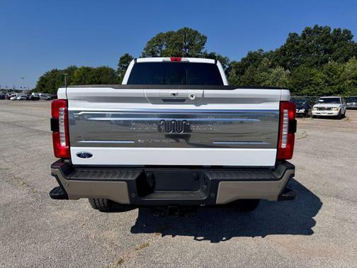 Oxford White 2026 Ford F-350 King Ranch