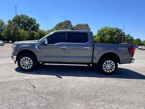 CARBONIZED GRAY METALLIC 2025 Ford F-150 Lariat