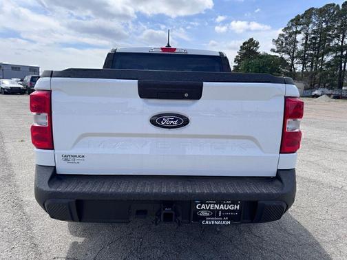 OXFORD WHITE 2025 Ford Maverick XLT