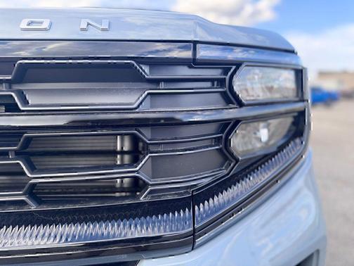 GLACIER GRAY MET TRI-COAT 2026 Ford Expedition Active