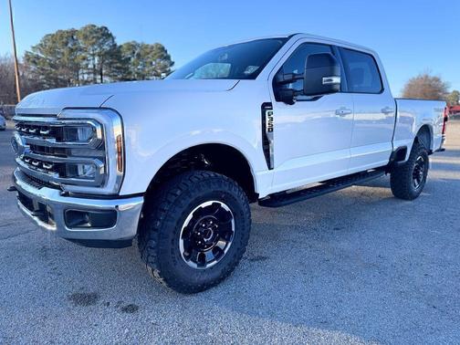 2026 Ford F-350 Lariat