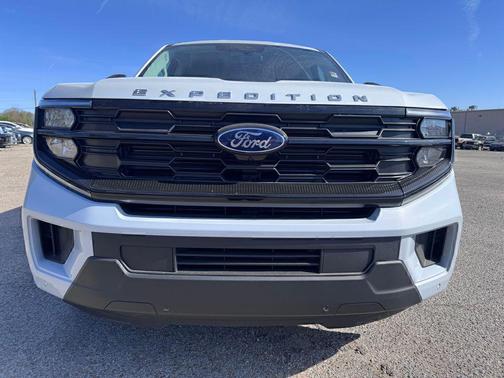 SPACE SILVER METALLIC 2026 Ford Expedition Max Active 4x4