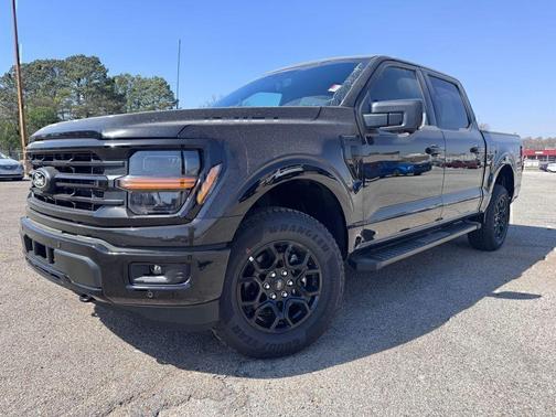 AGATE BLACK METALLIC 2026 Ford F-150 XLT