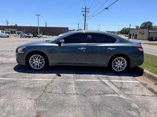 Mystic Jade 2010 Nissan Maxima SV