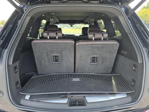 2022 Cadillac XT6 Premium Luxury FWD