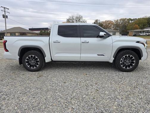 2024 Toyota Tundra Hybrid 1794 Edition