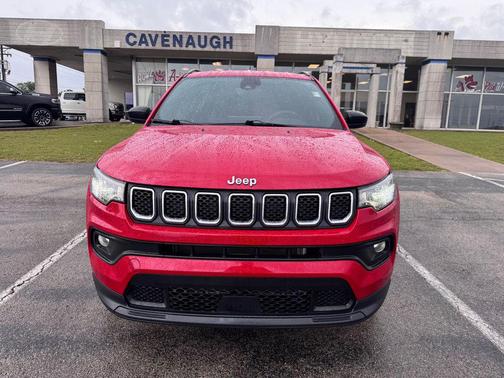 Redline Pearlcoat 2023 Jeep Compass Latitude Lux