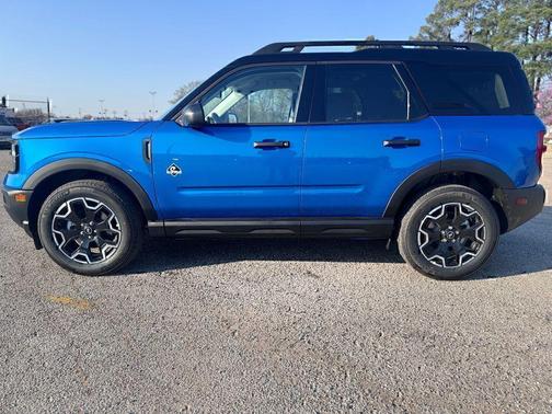 VELOCITY BLUE METALLIC 2026 Ford Bronco Sport Big Bend